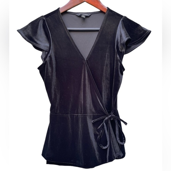 Banana Republic Velvet Peplum Top - Picture 1 of 11
